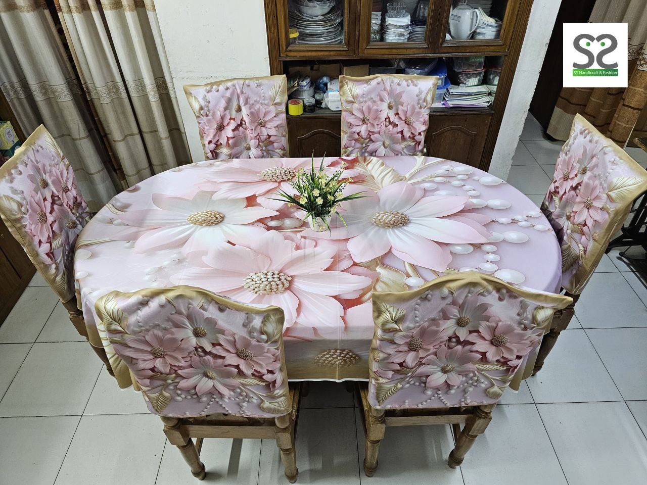 Exclusive Dining Table Set