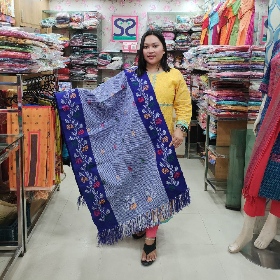 Lotapata Shawl by Waist Loom